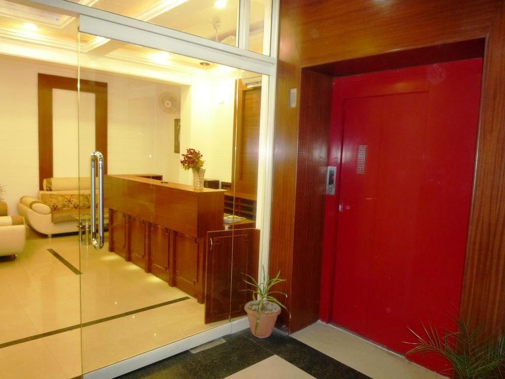 Hotel Sunrise Inn 러크나우 외부 사진